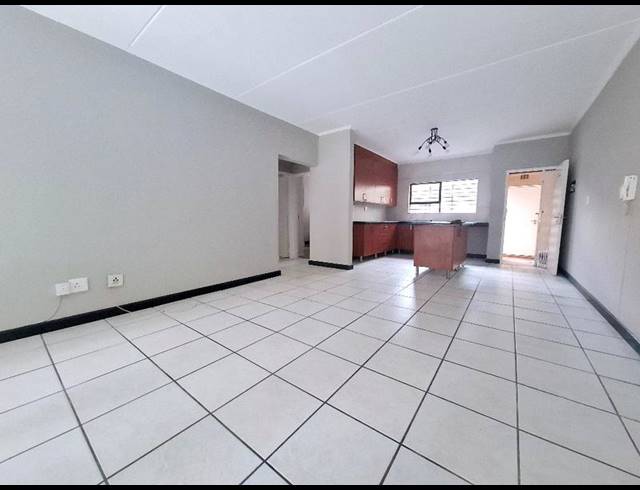 2 BEDROOM PROPERTY TO RENT IN SUNNINGHILL